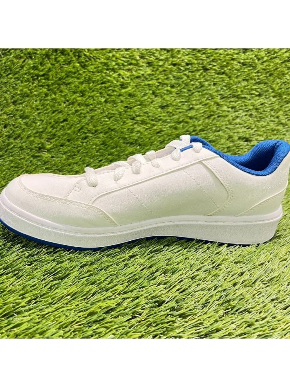 Under Armour Official GS Boys Size 7Y White Tech Blue Athletic Shoes Sneakers